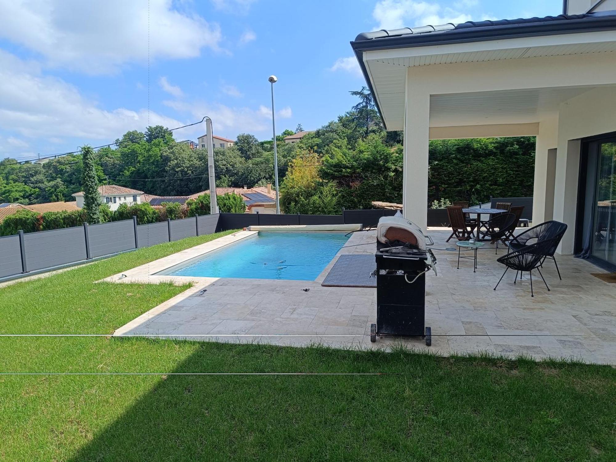Parentale Prive * Clonas-sur-Vareze